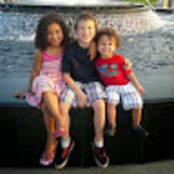 Meet your Posher, Helena michele - Picture 1 of 1